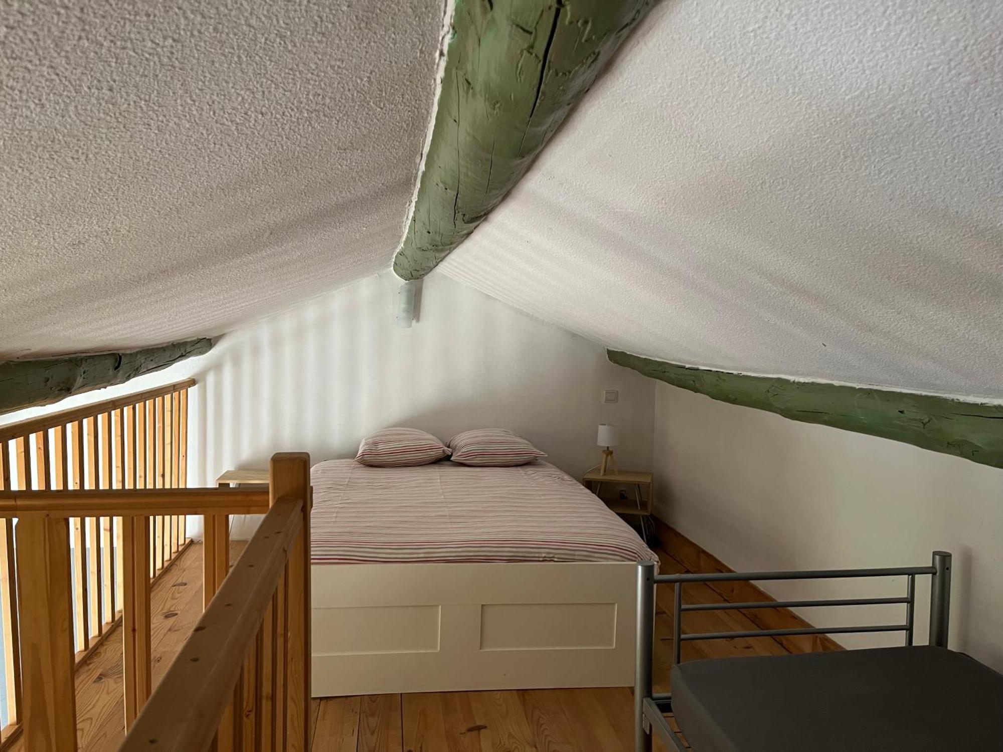 Duplex Lumineux Sur Gde Terrasse, Balneo Double, Parking Prive, Clim, Local Velos Entraigues-sur-la-Sorgue Eksteriør billede